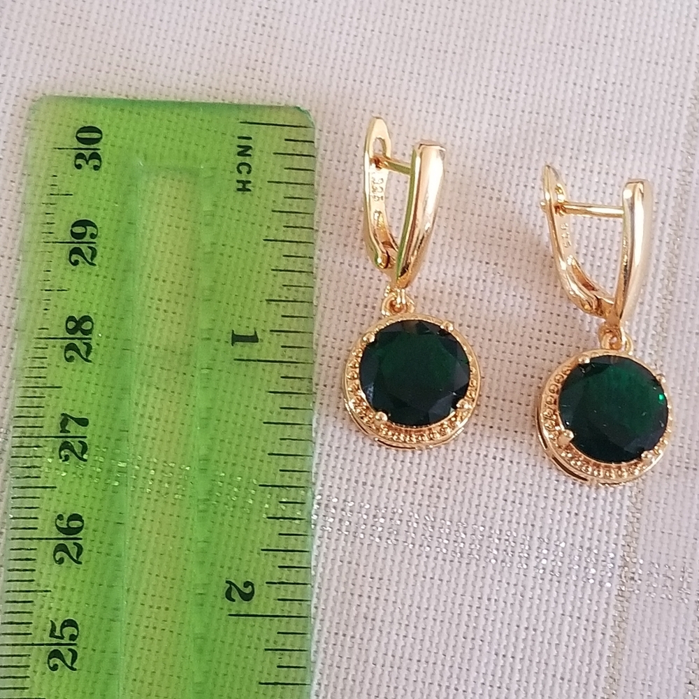 New 18K Gold Plated Round Cut Emerald Dangle Drop Hoop Earrings for Women - Picture 7 of 8